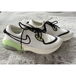 Niike‎ womans running shoe size 8.5 nike joy ride